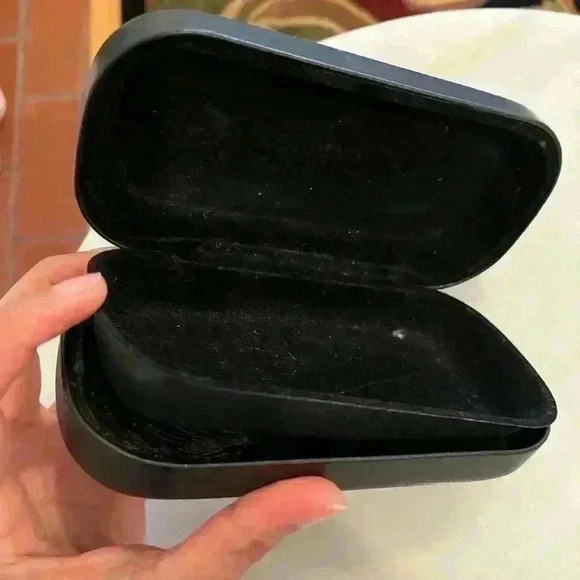 balmain bl200 cateye sunglasses in cream gold with case - Picture 14 of 14